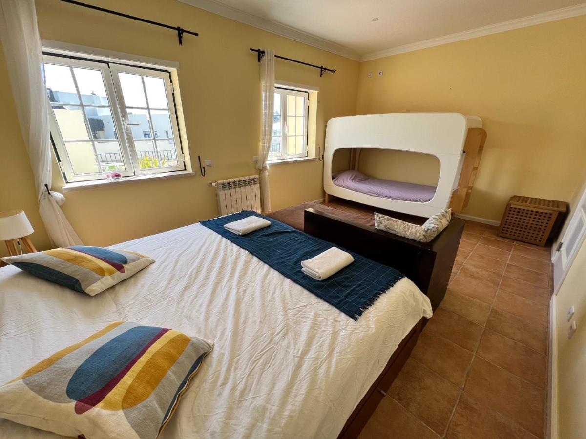 B&B With Heated Pool São Martinho do Porto Kültér fotó