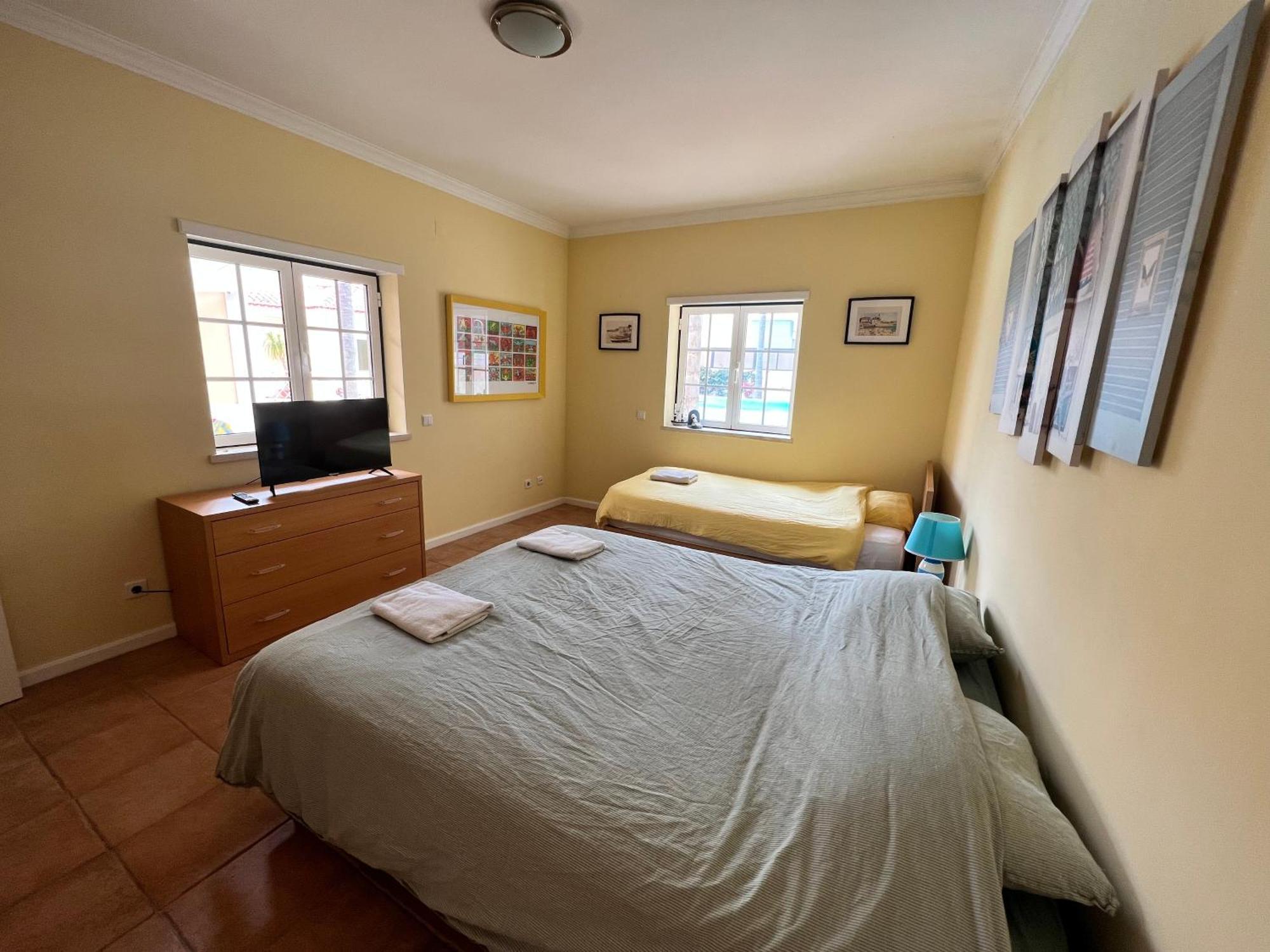 B&B With Heated Pool São Martinho do Porto Kültér fotó