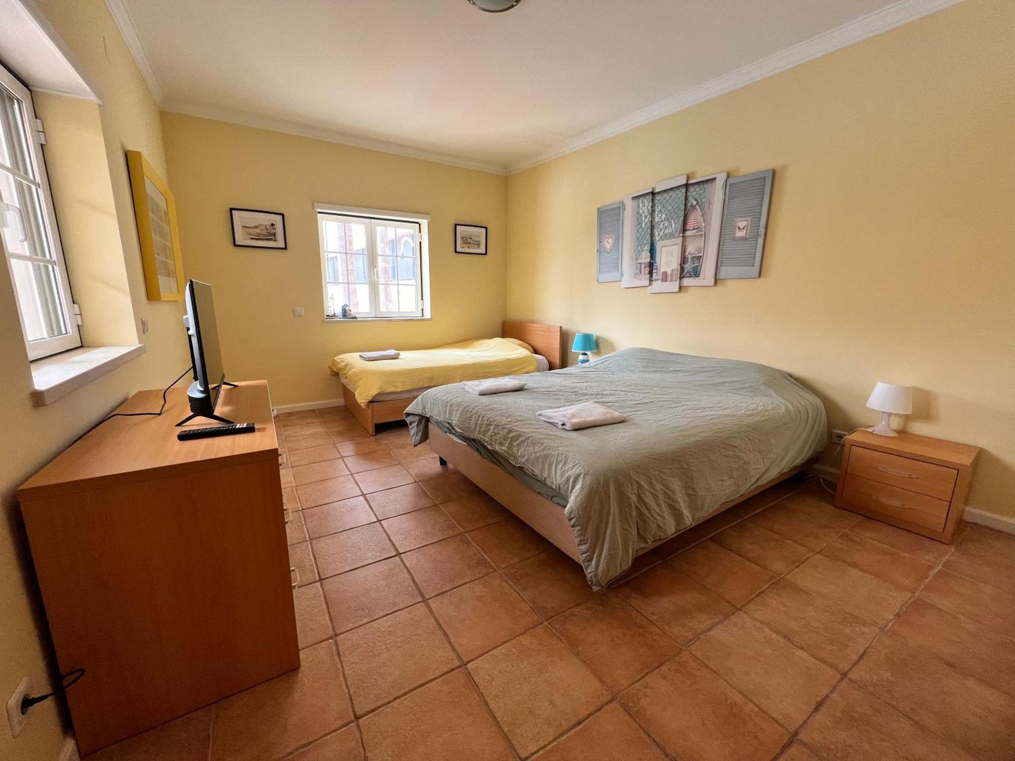 B&B With Heated Pool São Martinho do Porto Kültér fotó