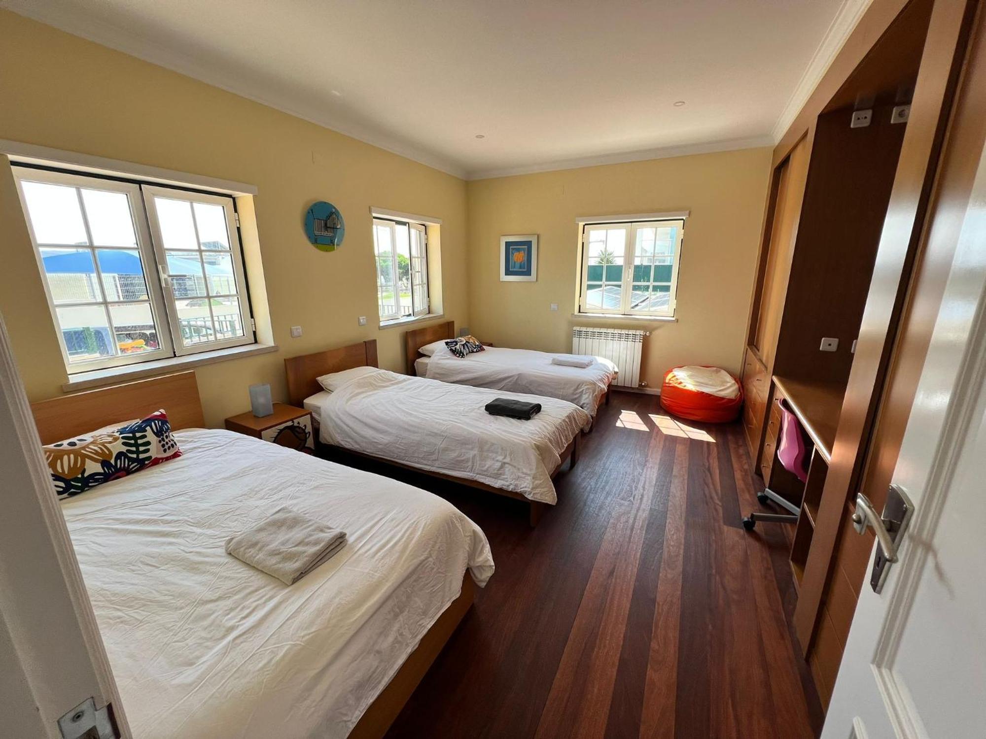 B&B With Heated Pool São Martinho do Porto Kültér fotó